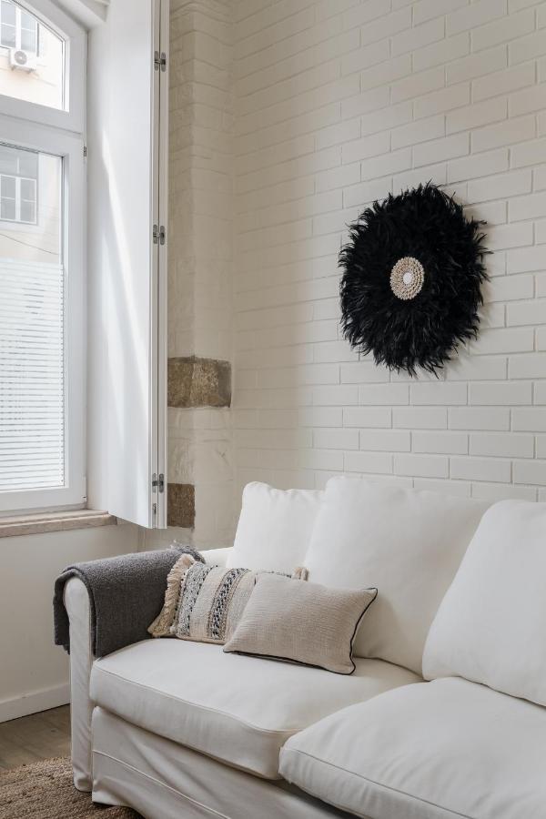 Casa Boma Lisboa - Design Apartment With Private Vegetal Terrace - Lapa VII Kültér fotó