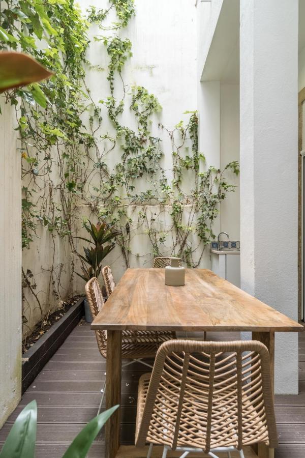 Casa Boma Lisboa - Design Apartment With Private Vegetal Terrace - Lapa VII Kültér fotó