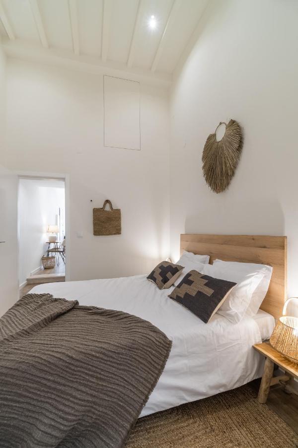 Casa Boma Lisboa - Design Apartment With Private Vegetal Terrace - Lapa VII Kültér fotó