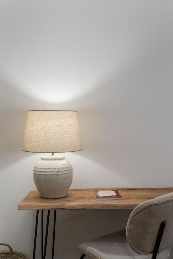 Casa Boma Lisboa - Design Apartment With Private Vegetal Terrace - Lapa VII Kültér fotó